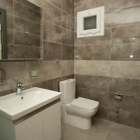 Lebedos 1 Aparthotel 4*