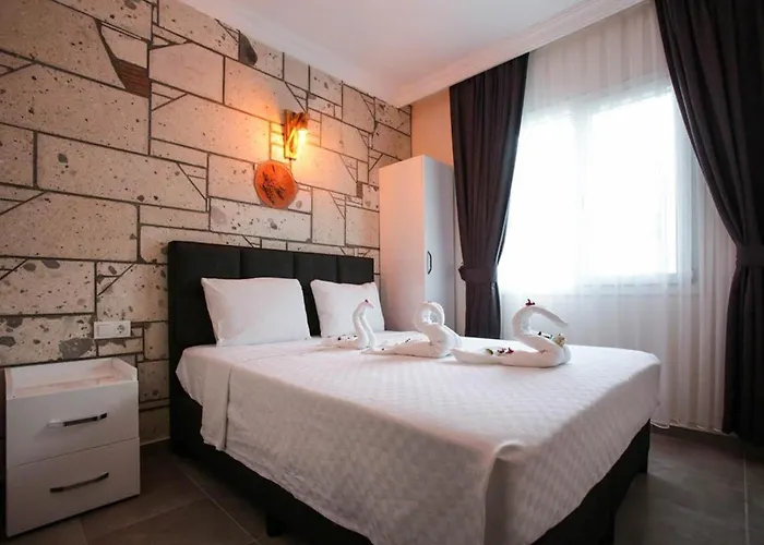 Lebedos 1 Апарт-отель 4*