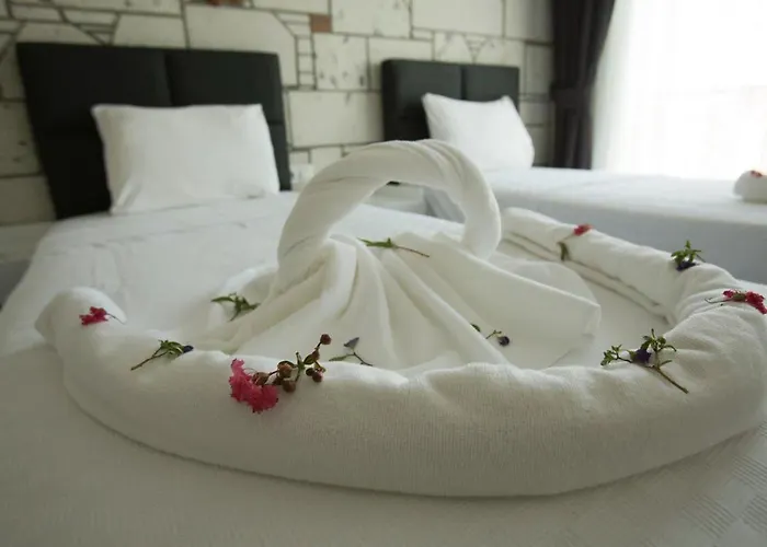 Lebedos 1 מלון דירות 4*