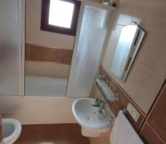 Lebedos 1 מלון דירות גומולדור