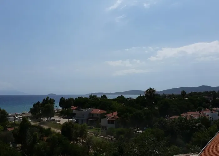 Lebedos 1 מלון דירות 4*