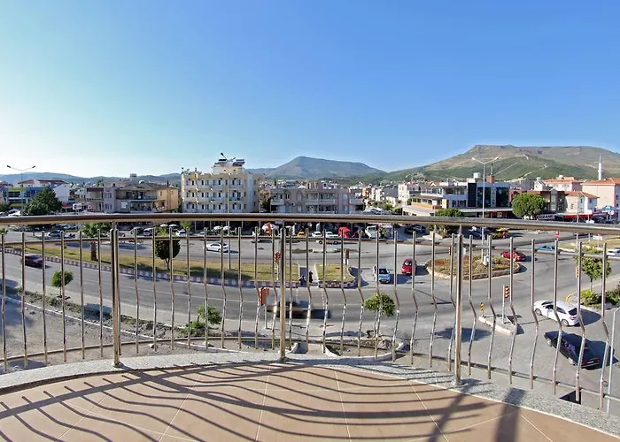 מלון דירות Lebedos 1 גומולדור